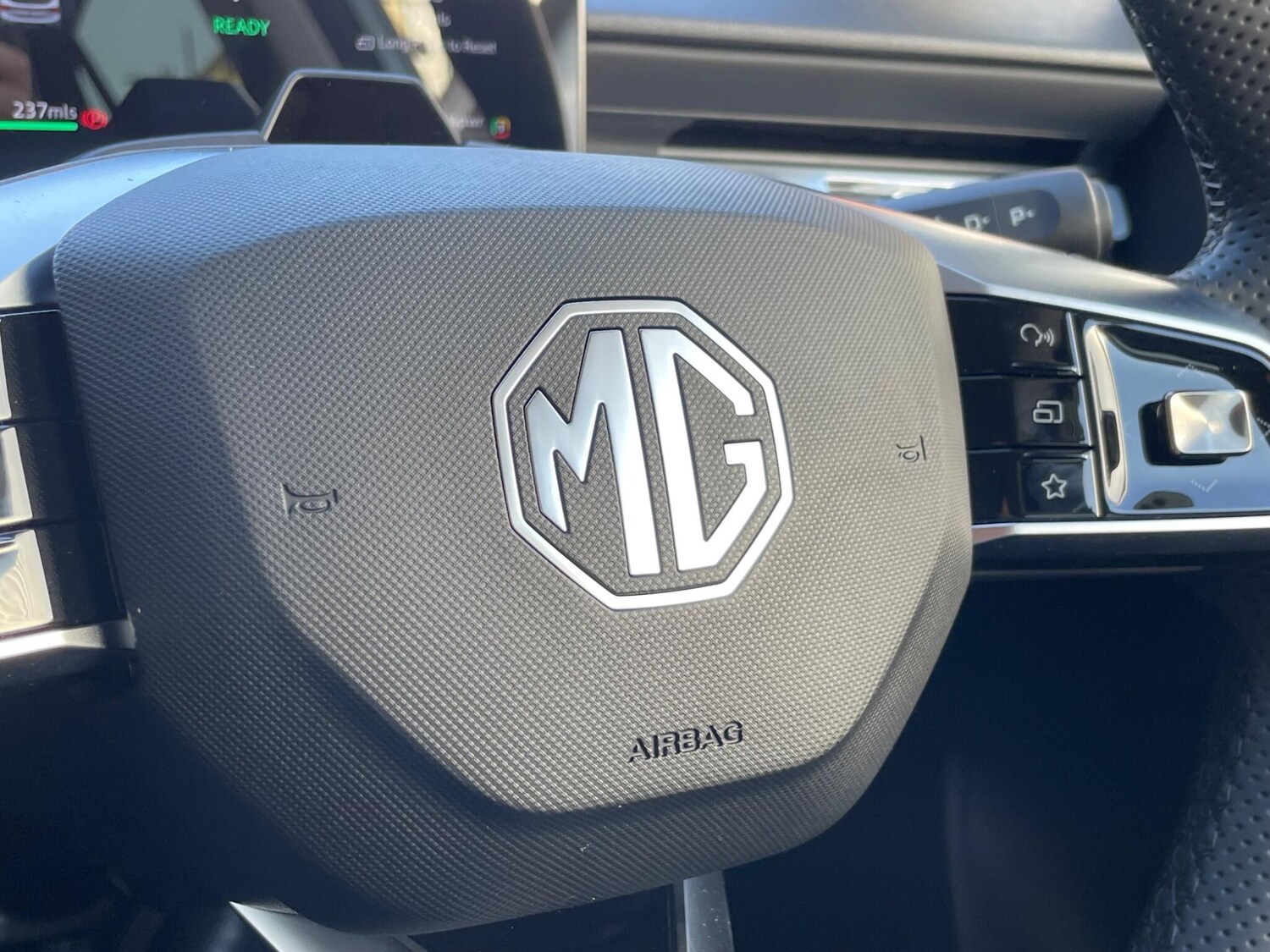 Used MG MG4 for sale - 77808705: Photo 41