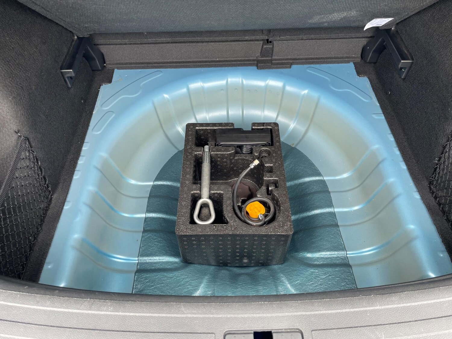 Vehicle 33