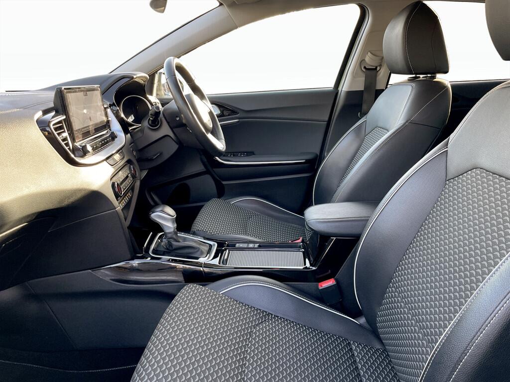 Used Kia XCeed 2023 for sale - 76953225: Photo 15