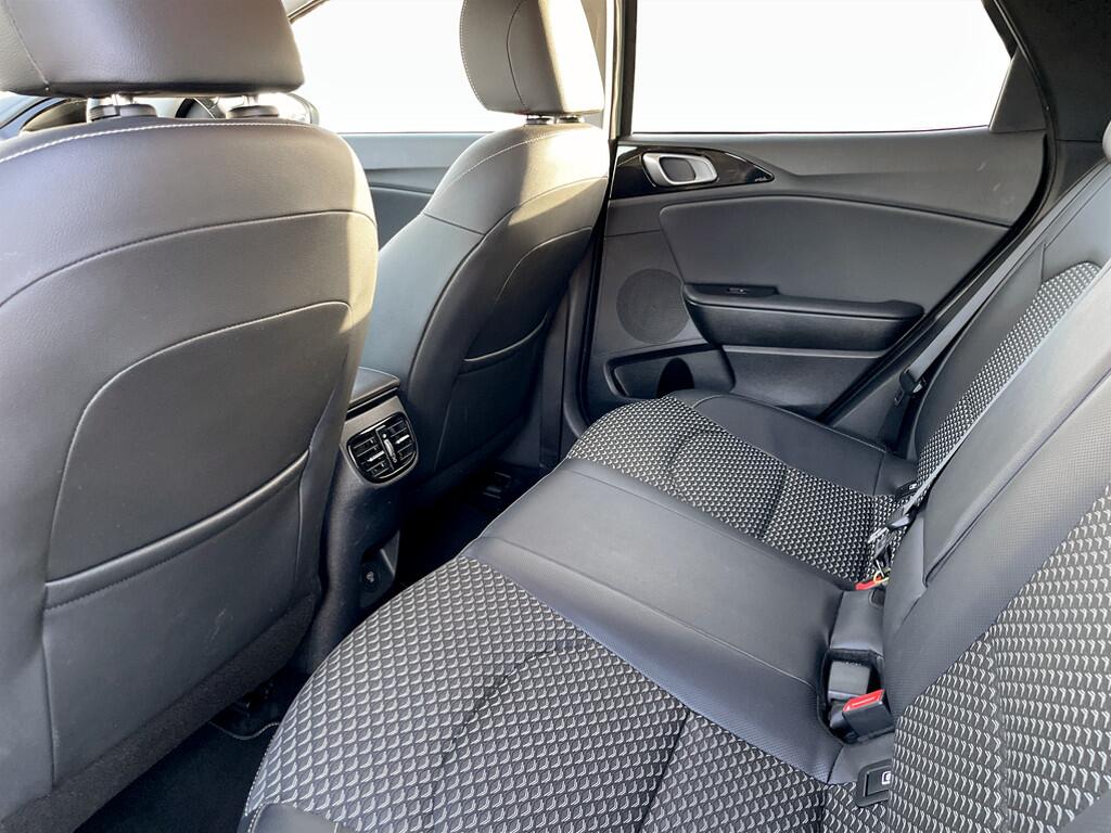 Used Kia XCeed 2023 for sale - 76953225: Photo 16