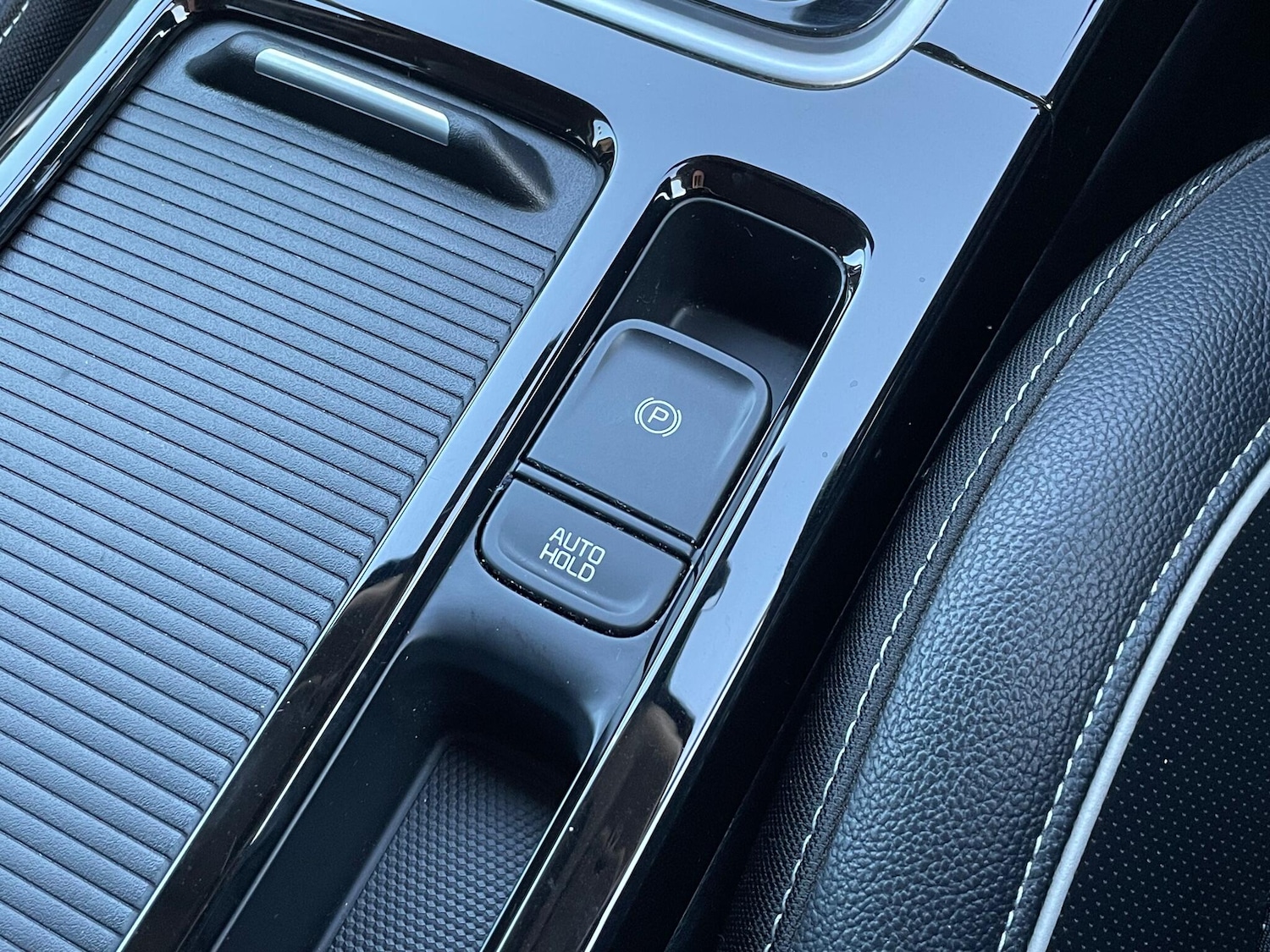 Used Kia XCeed 2023 for sale - 76953225: Photo 52