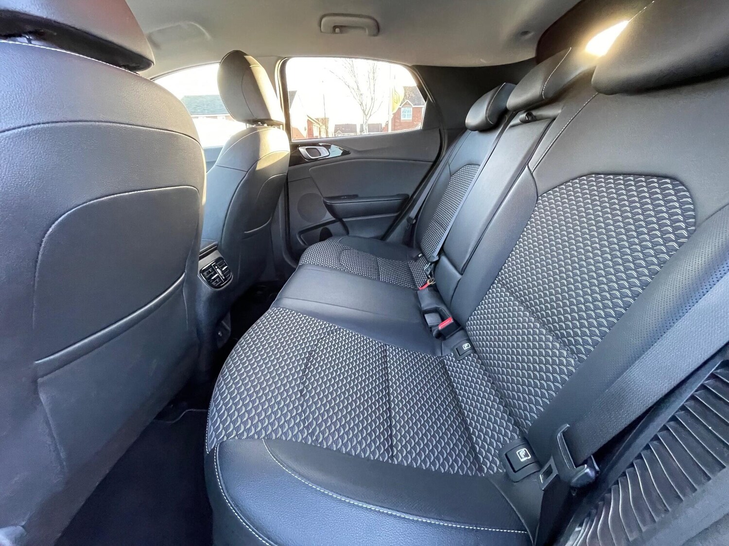 Used Kia XCeed 2023 for sale - 76953225: Photo 59