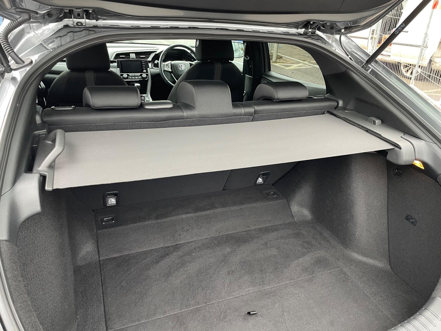 Used Honda Civic 2021 for sale - 76585261: Photo 33