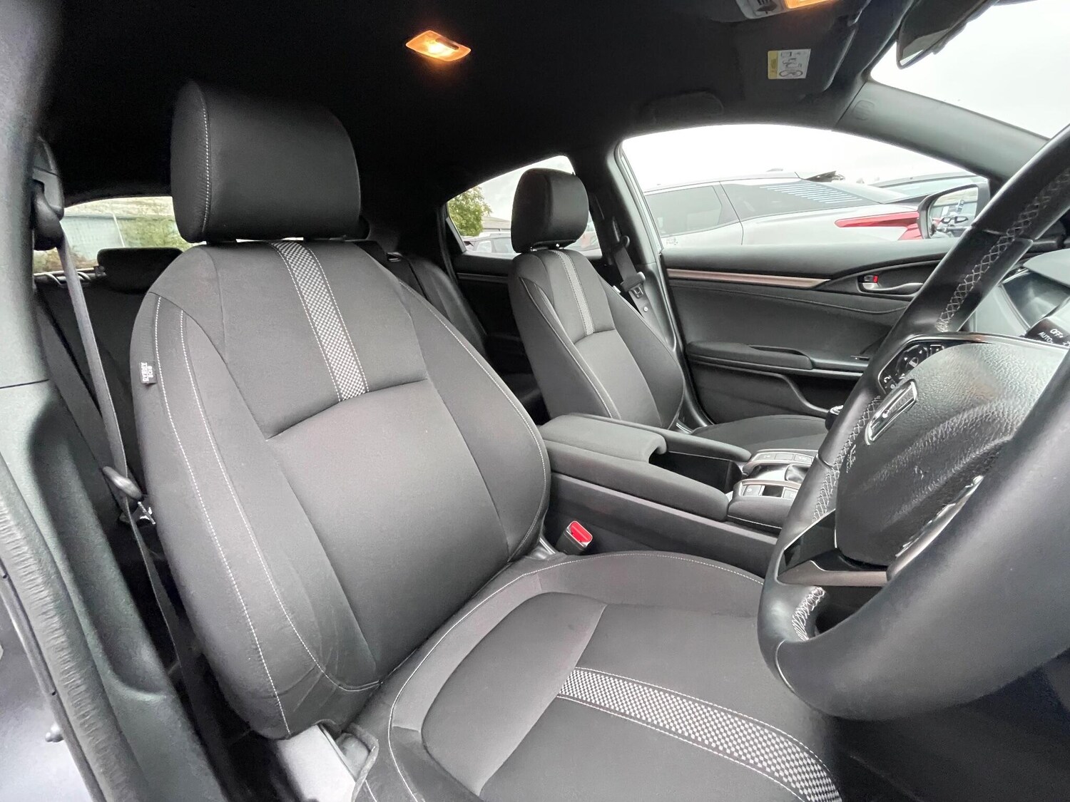 Used Honda Civic 2021 for sale - 76585261: Photo 36