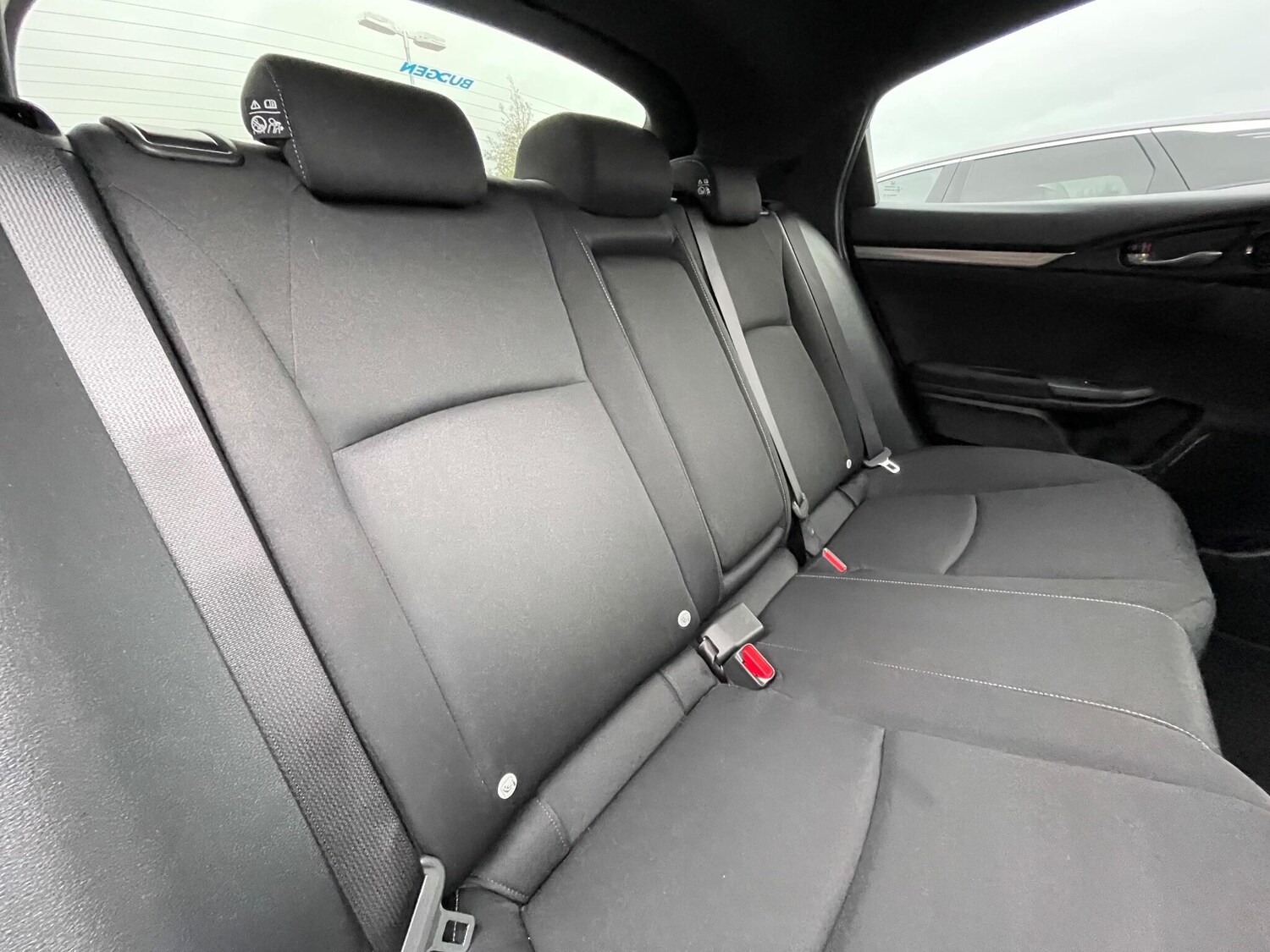 Used Honda Civic 2021 for sale - 76585261: Photo 62