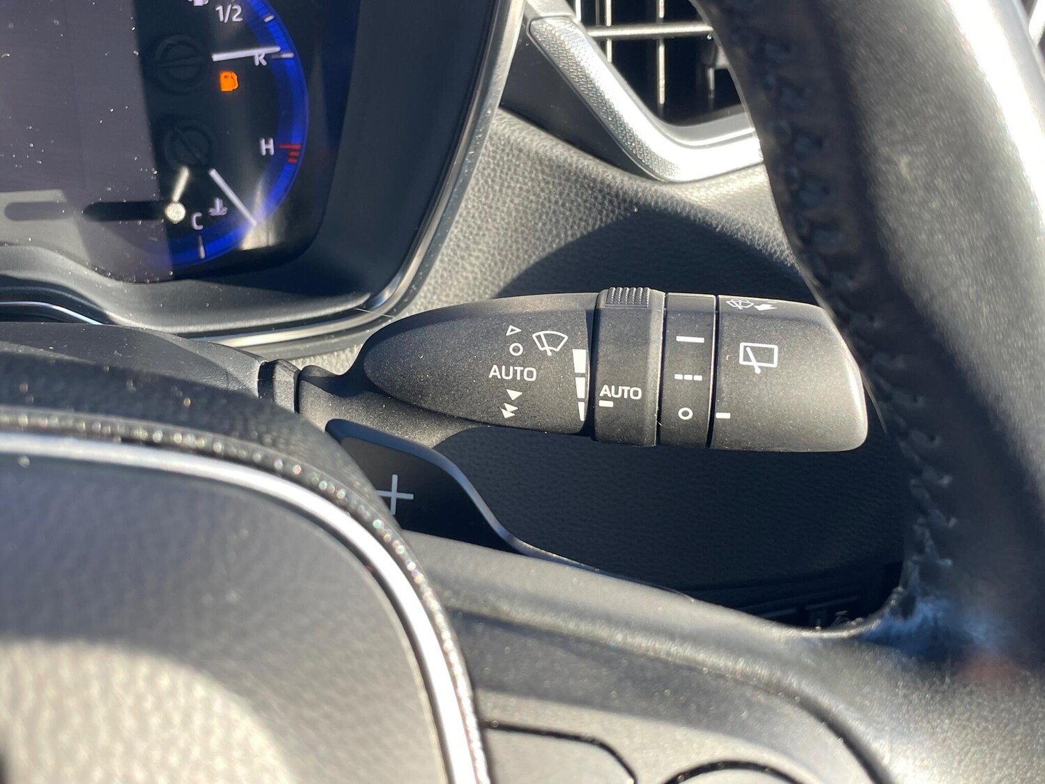 Used Toyota Corolla 2021 for sale - 76585060: Photo 44