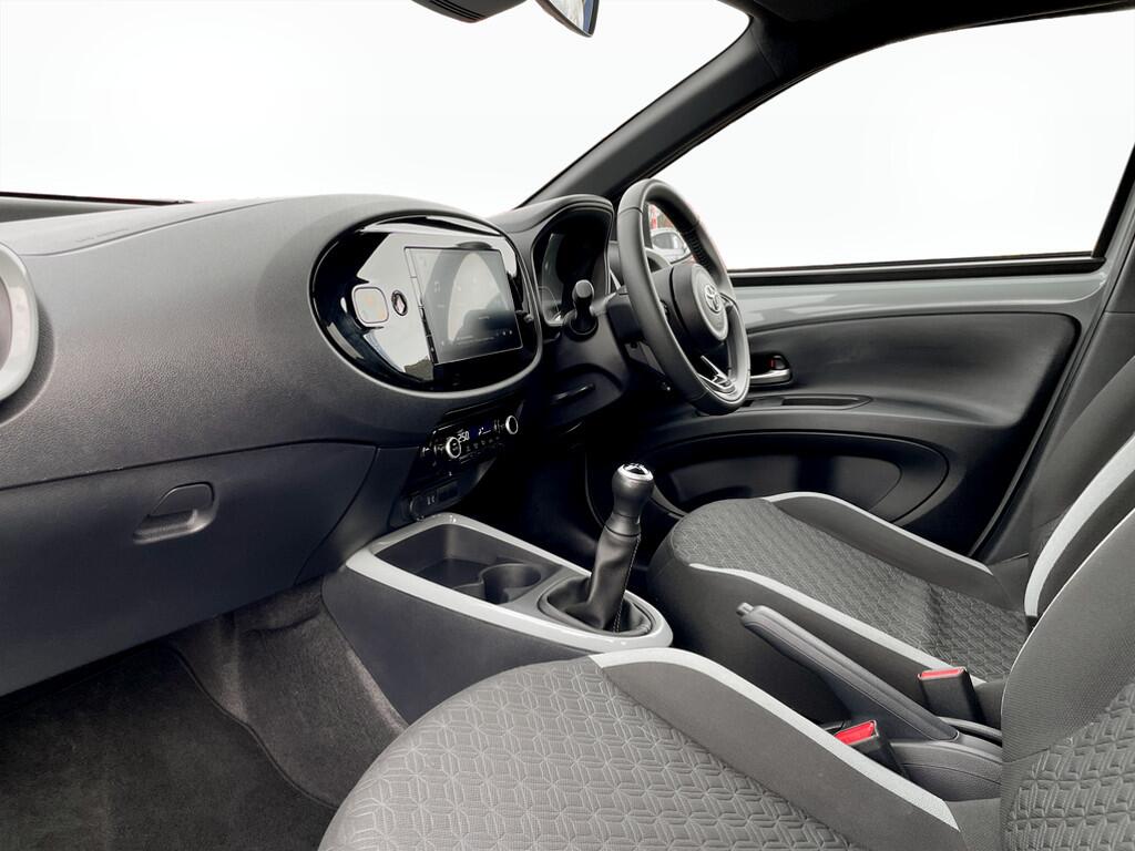 Used Toyota Aygo X 2024 for sale - 77468812: Photo 14