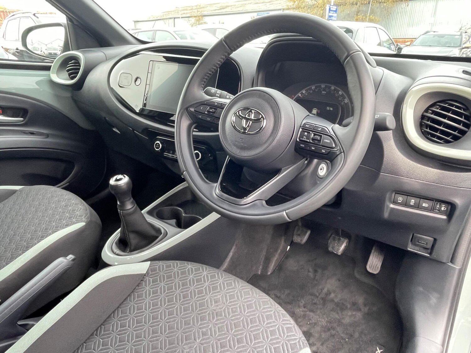 Used Toyota Aygo X 2024 for sale - 77468812: Photo 34