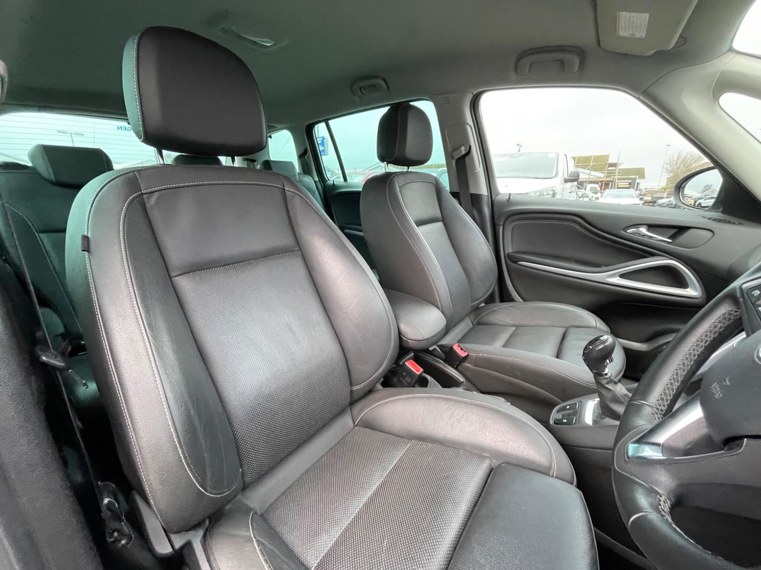 Used Vauxhall Zafira Tourer 2018 for sale - 77230298: Photo 35