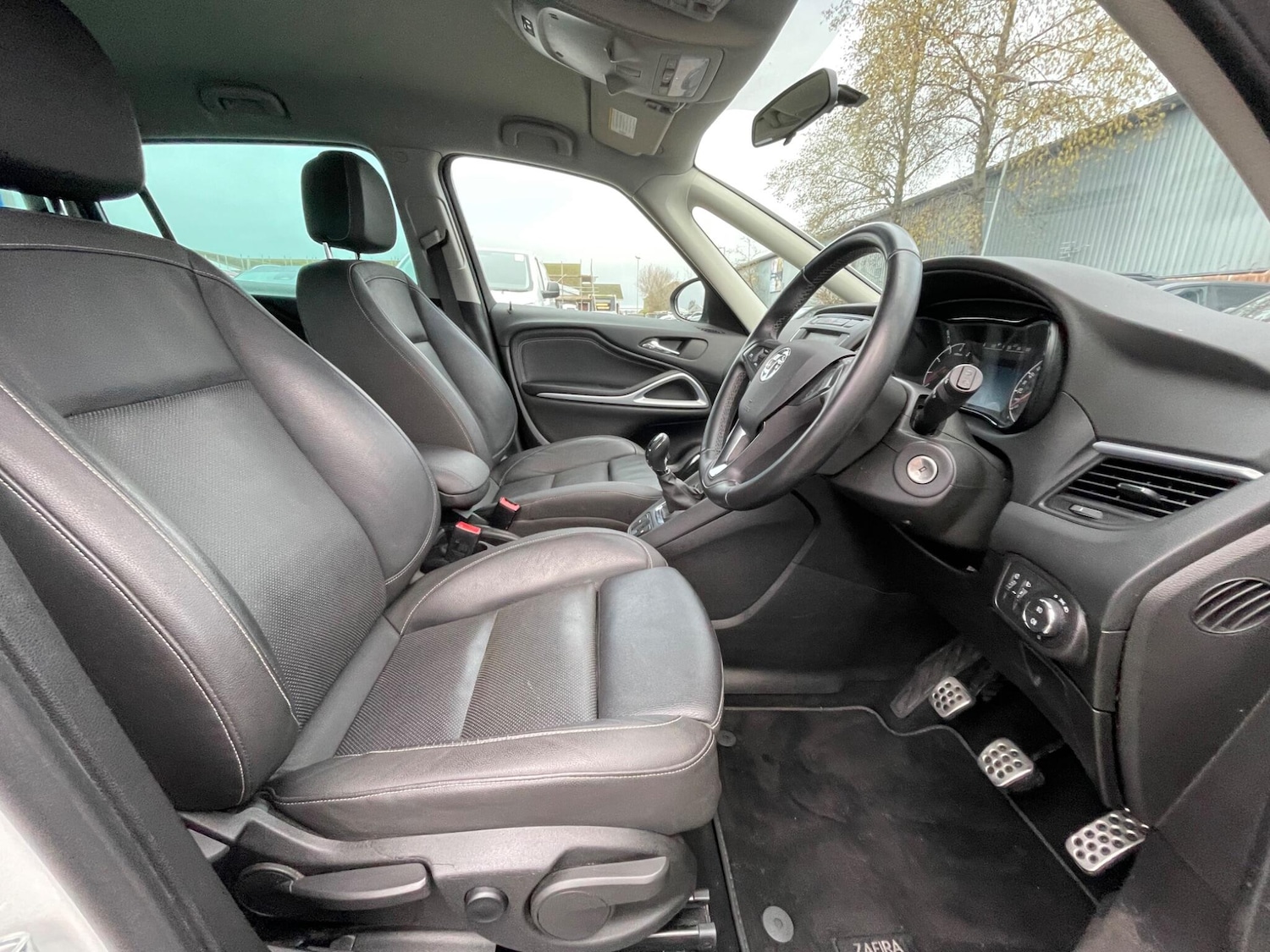 Used Vauxhall Zafira Tourer 2018 for sale - 77230298: Photo 36