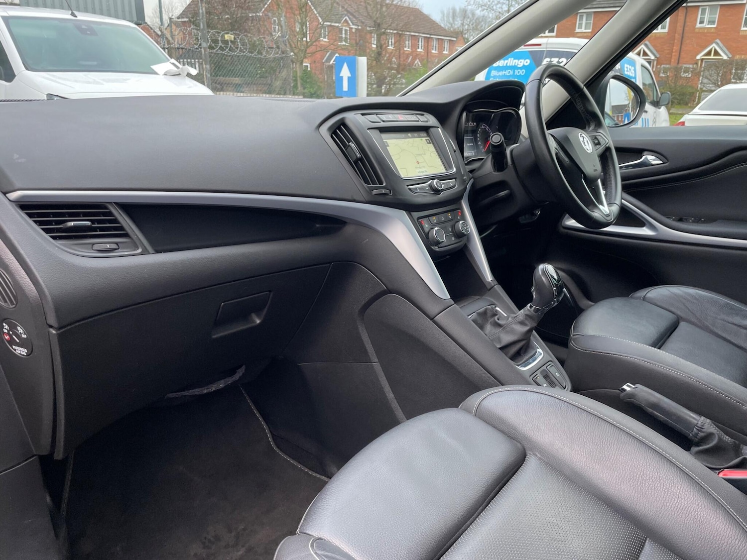 Used Vauxhall Zafira Tourer 2018 for sale - 77230298: Photo 51