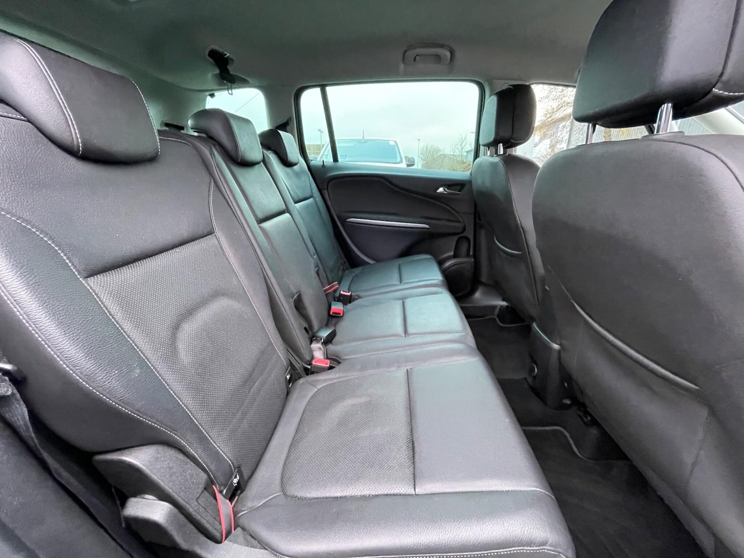 Used Vauxhall Zafira Tourer 2018 for sale - 77230298: Photo 57