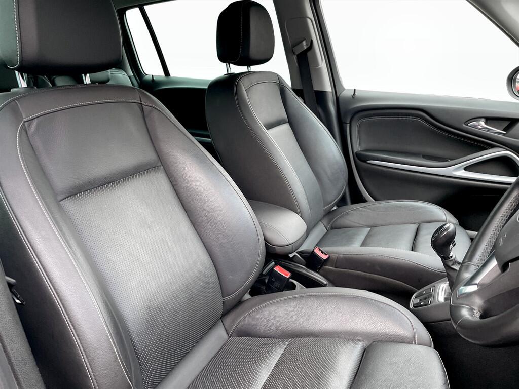 Used Vauxhall Zafira Tourer 2018 for sale - 77230298: Photo 9