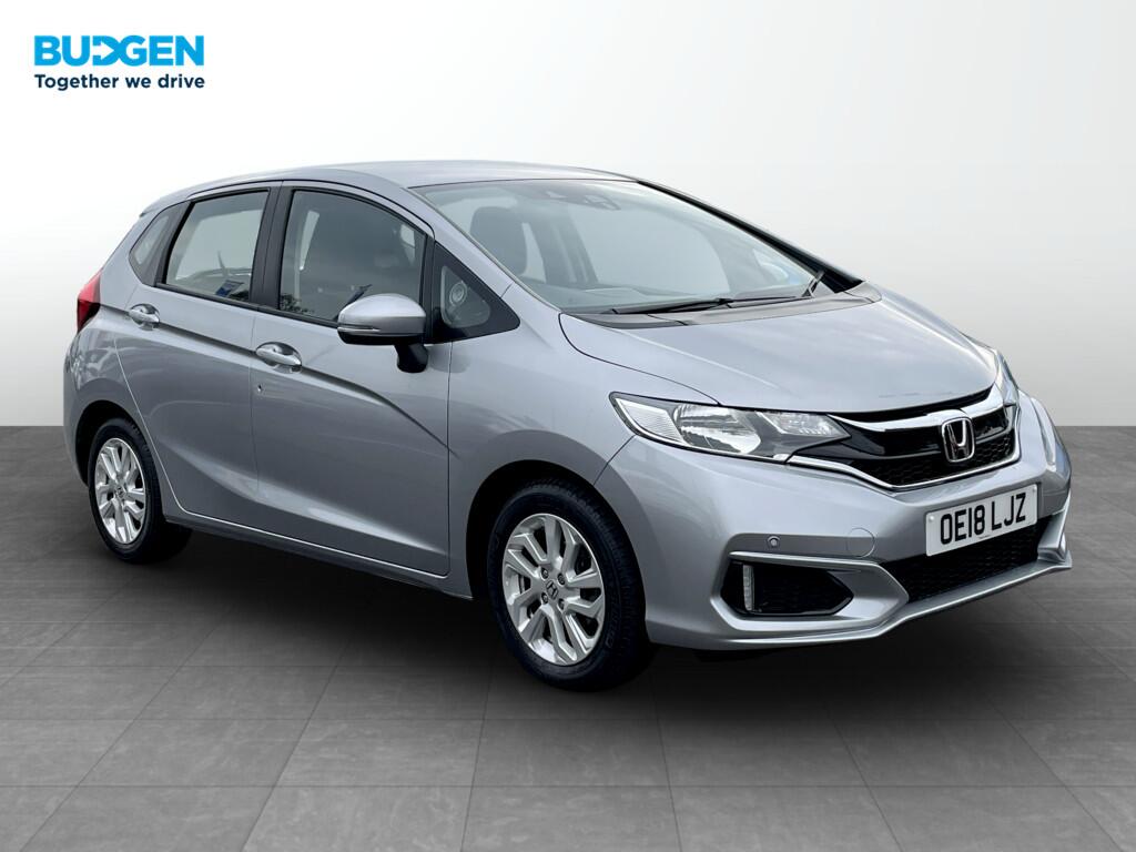Used Honda Jazz 2018 for sale - 76472234: Photo 1