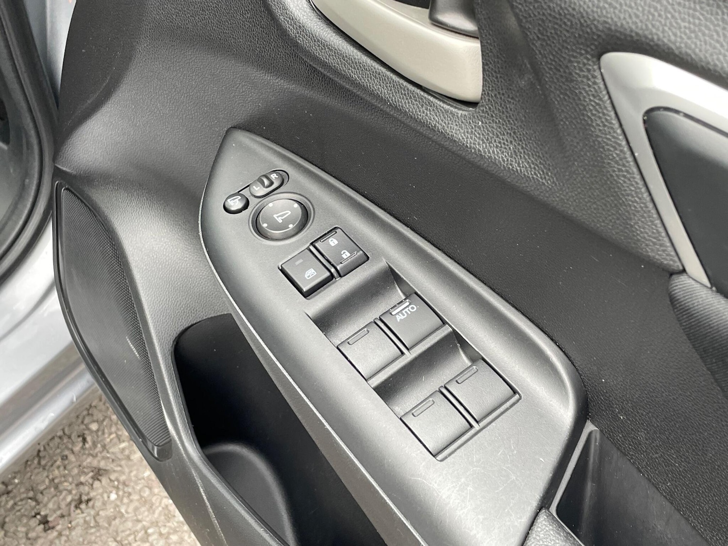 Used Honda Jazz 2018 for sale - 76472234: Photo 35