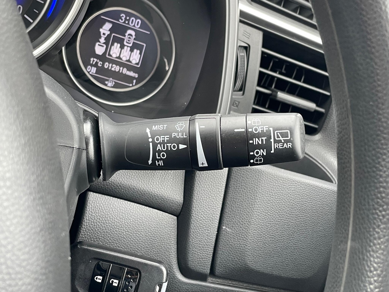 Used Honda Jazz 2018 for sale - 76472234: Photo 44