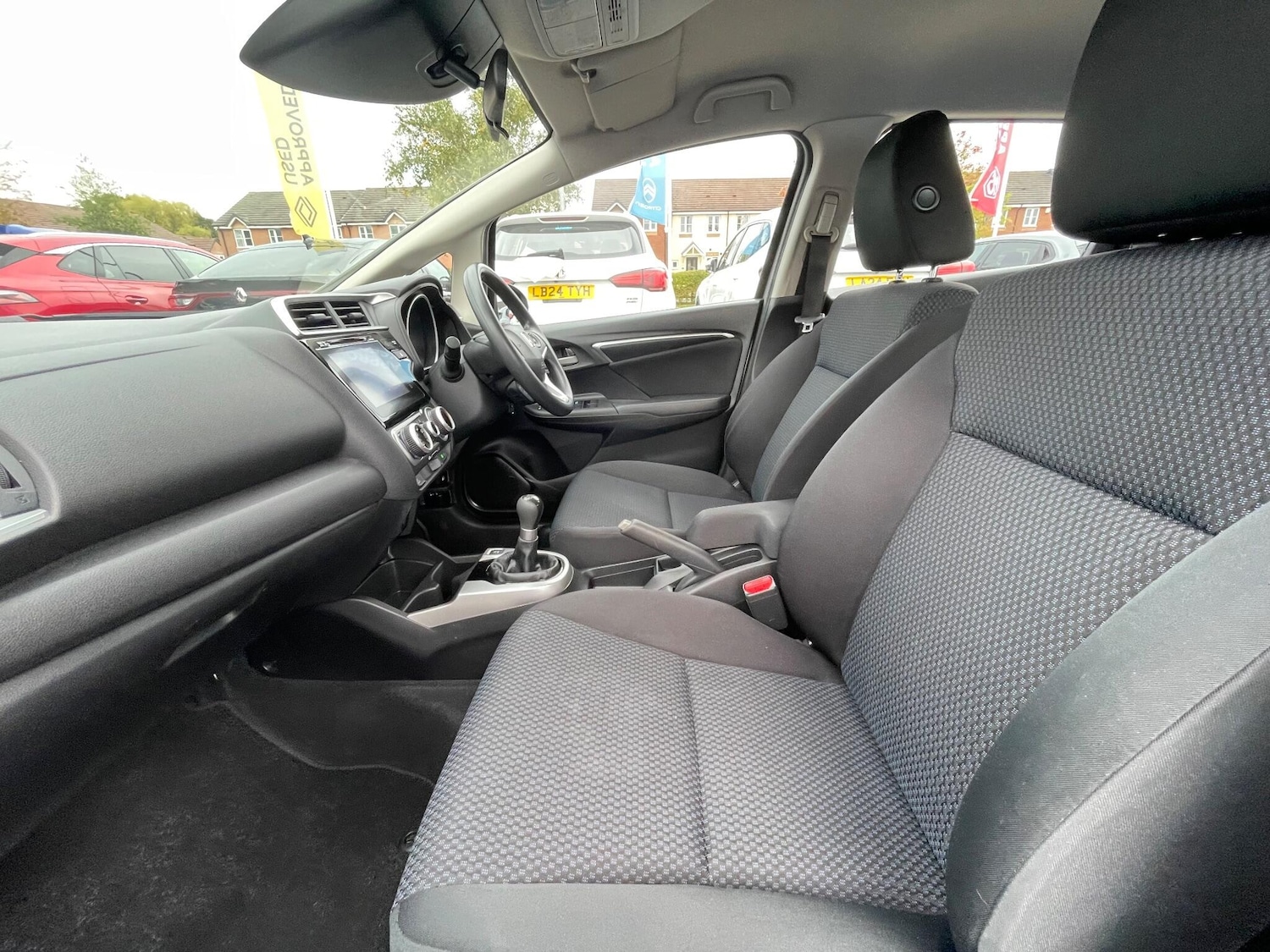 Used Honda Jazz 2018 for sale - 76472234: Photo 53