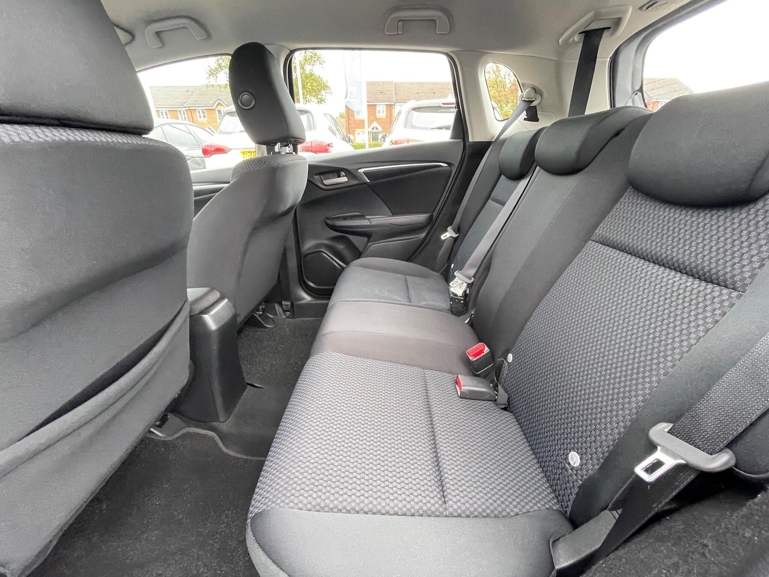 Used Honda Jazz 2018 for sale - 76472234: Photo 55