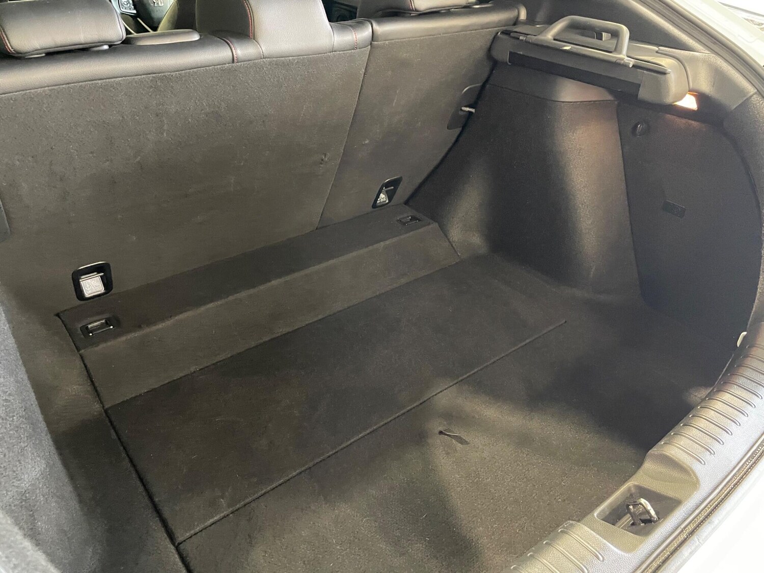 Used Honda Civic 2019 for sale - 75729592: Photo 33