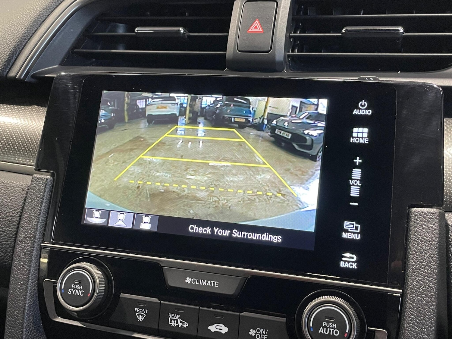 Used Honda Civic 2019 for sale - 75729592: Photo 49