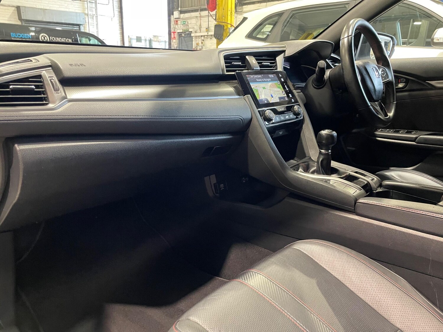 Used Honda Civic 2019 for sale - 75729592: Photo 54