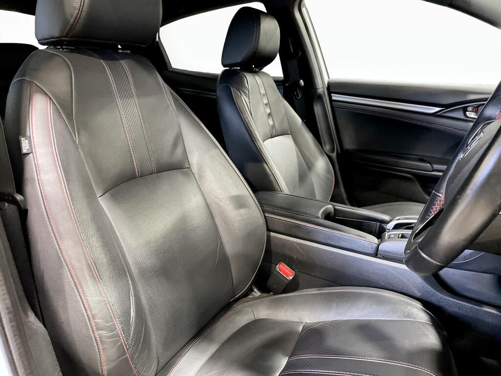 Used Honda Civic 2019 for sale - 75729592: Photo 9