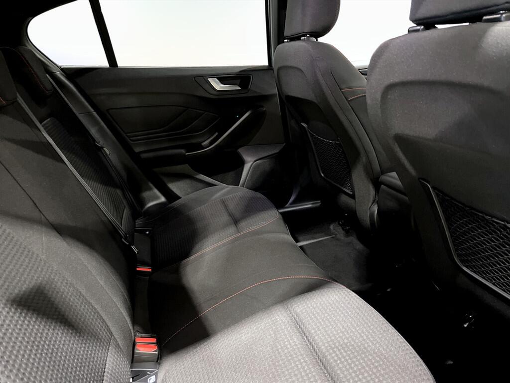 Used Ford Focus 2023 for sale - 76645228: Photo 17