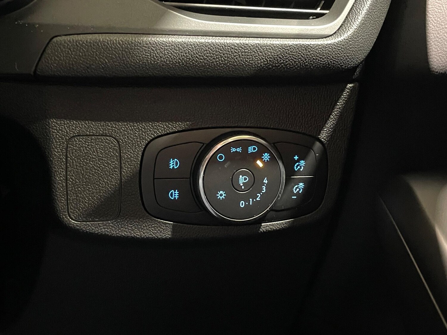 Used Ford Focus 2023 for sale - 76645228: Photo 47