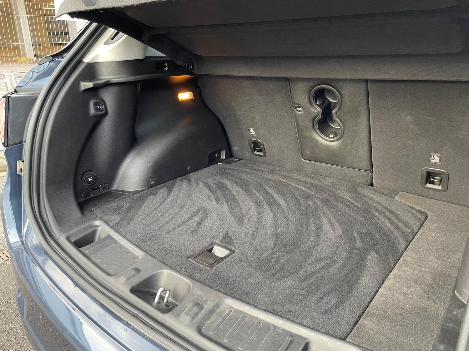 Used Jeep Compass 2023 for sale - 76700707: Photo 31