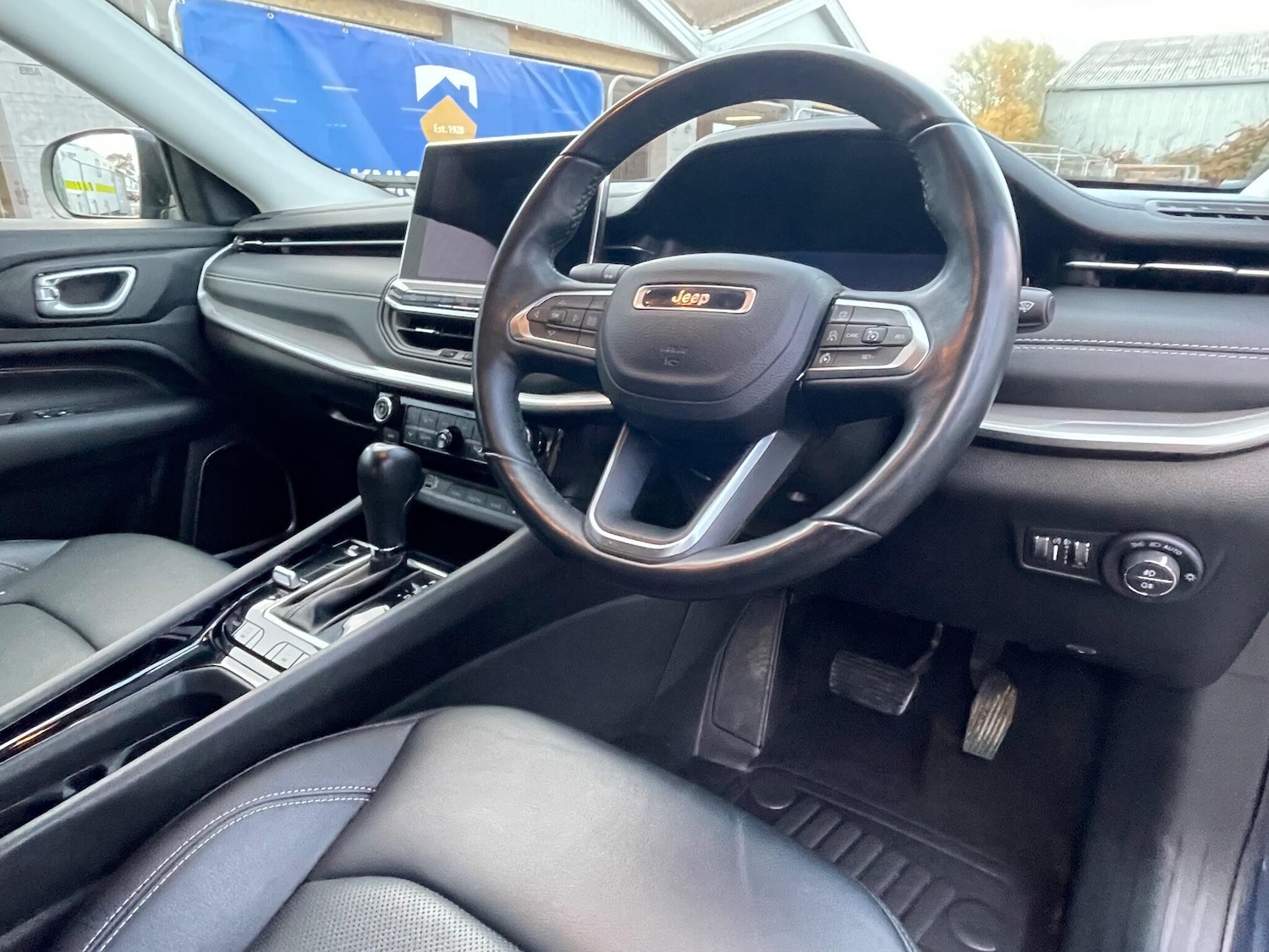 Used Jeep Compass 2023 for sale - 76700707: Photo 38