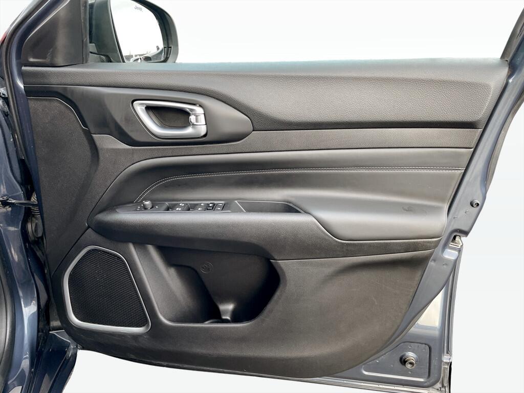 Used Jeep Compass 2023 for sale - 76700707: Photo 8