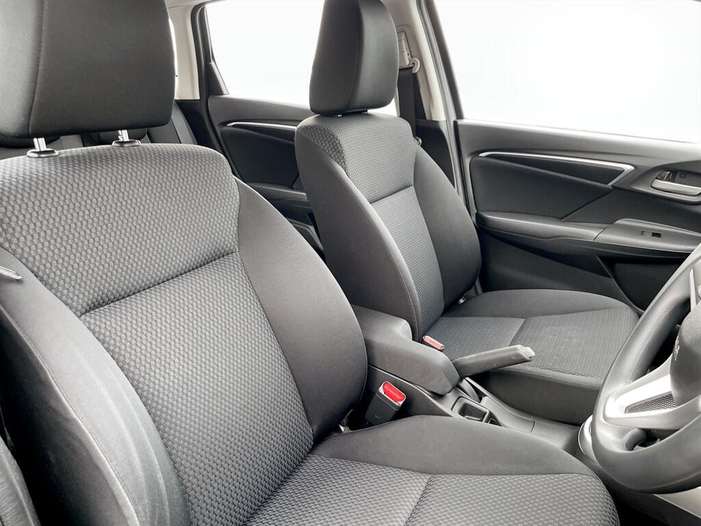 Used Honda Jazz 2018 for sale - 75789523: Photo 9