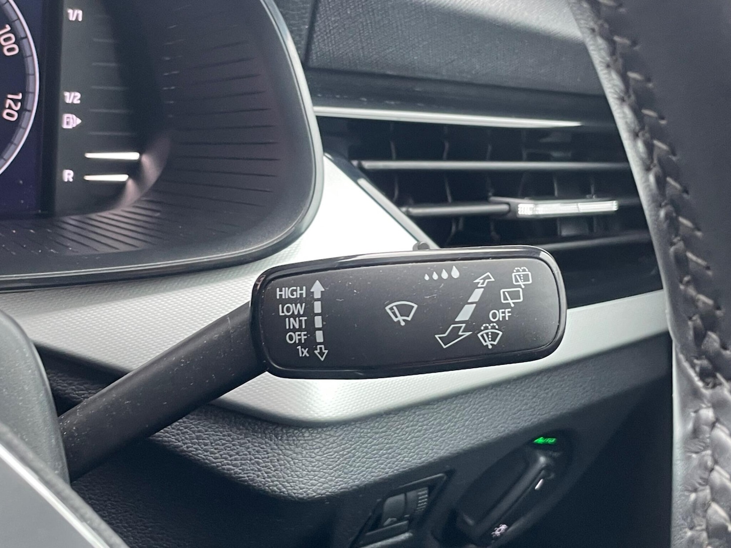 Used Skoda Kamiq 2021 for sale - 77510400: Photo 40