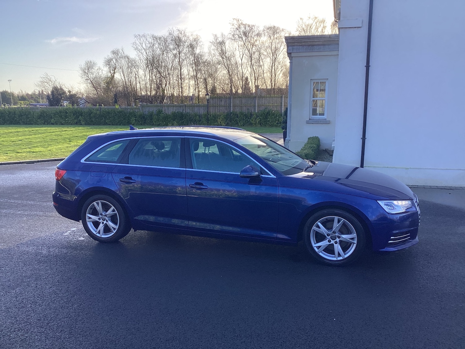 Used Audi A4 2017 for sale - 77535845: Photo 2