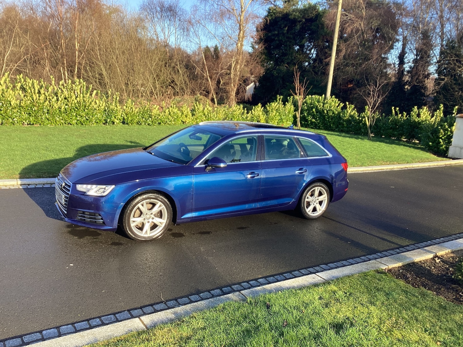 Used Audi A4 2017 for sale - 77535845: Photo 4