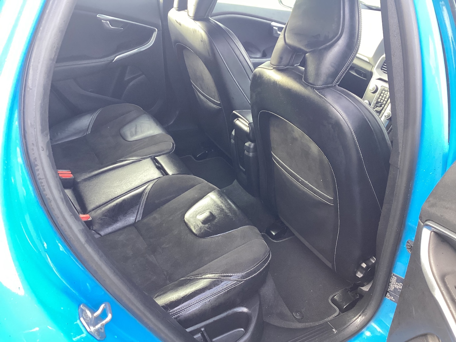 Used Volvo V40 2016 for sale - 77535852: Photo 7