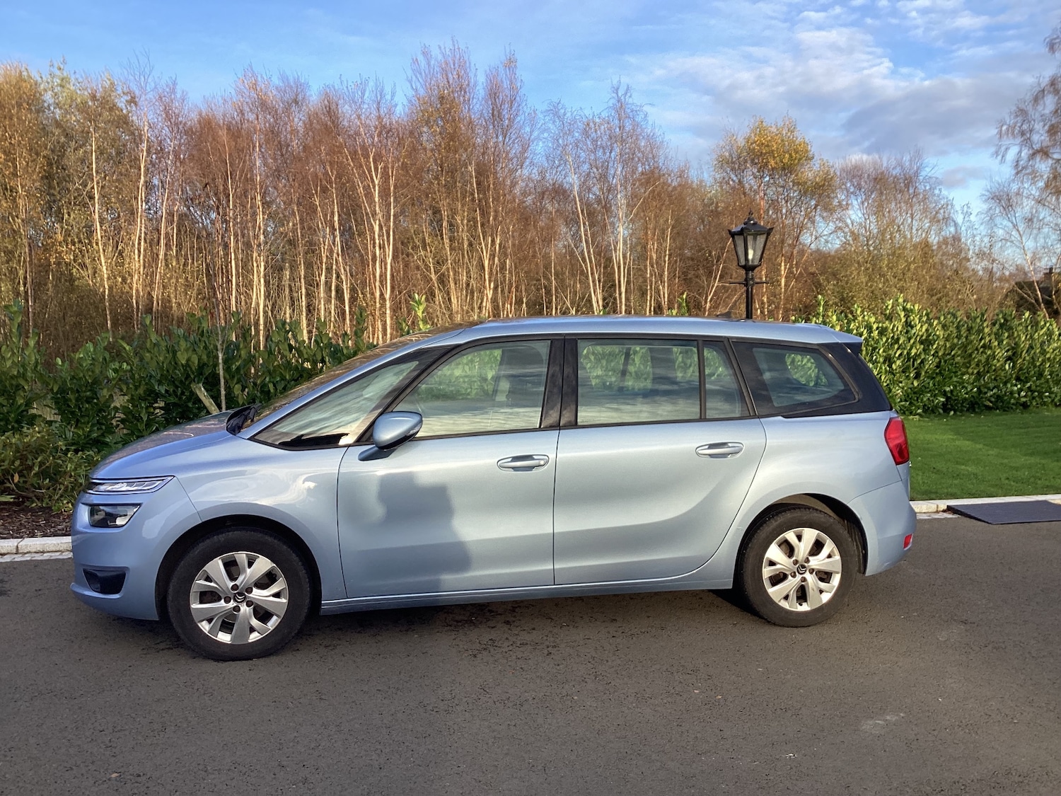 Used Citroen Grand C4 Picasso 2016 for sale - 77536103: Photo 2