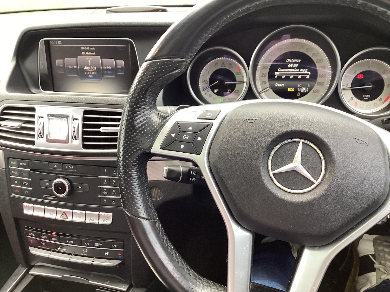 Used Mercedes-Benz E Class 2015 for sale - 78053010: Photo 11
