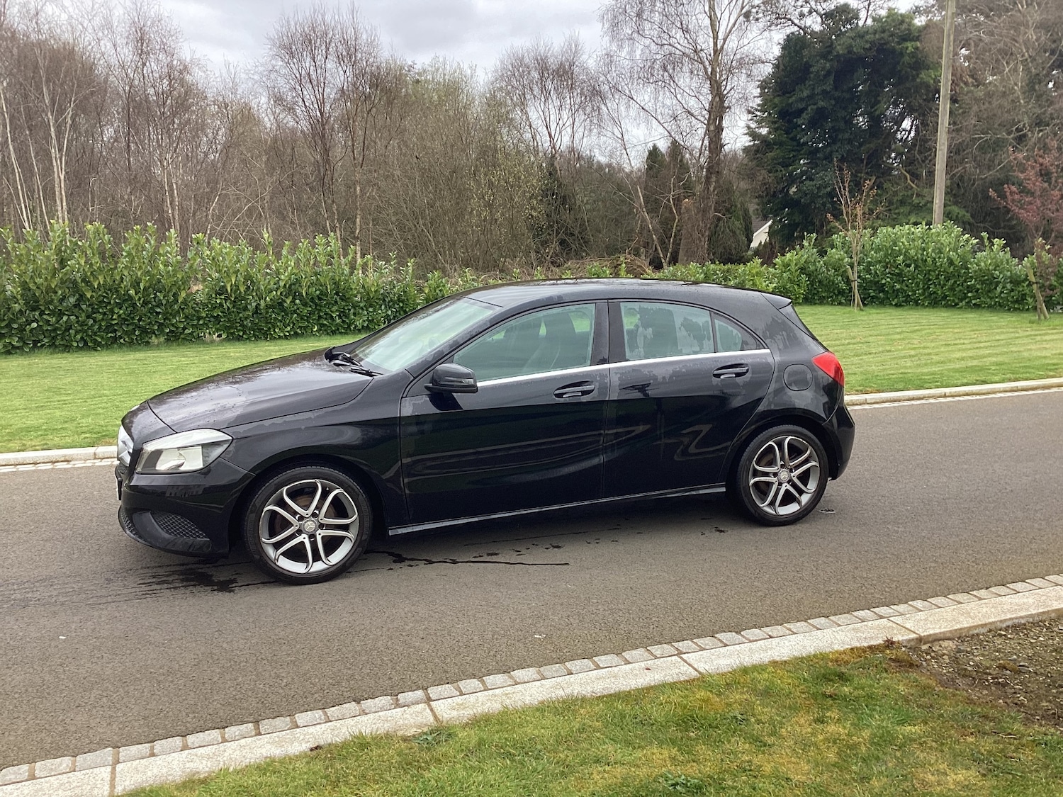 Used Mercedes-Benz A-Class 2015 for sale - 78081554: Photo 2