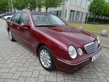 Used Mercedes-Benz E Class 2001 for sale - 78647897: Photo