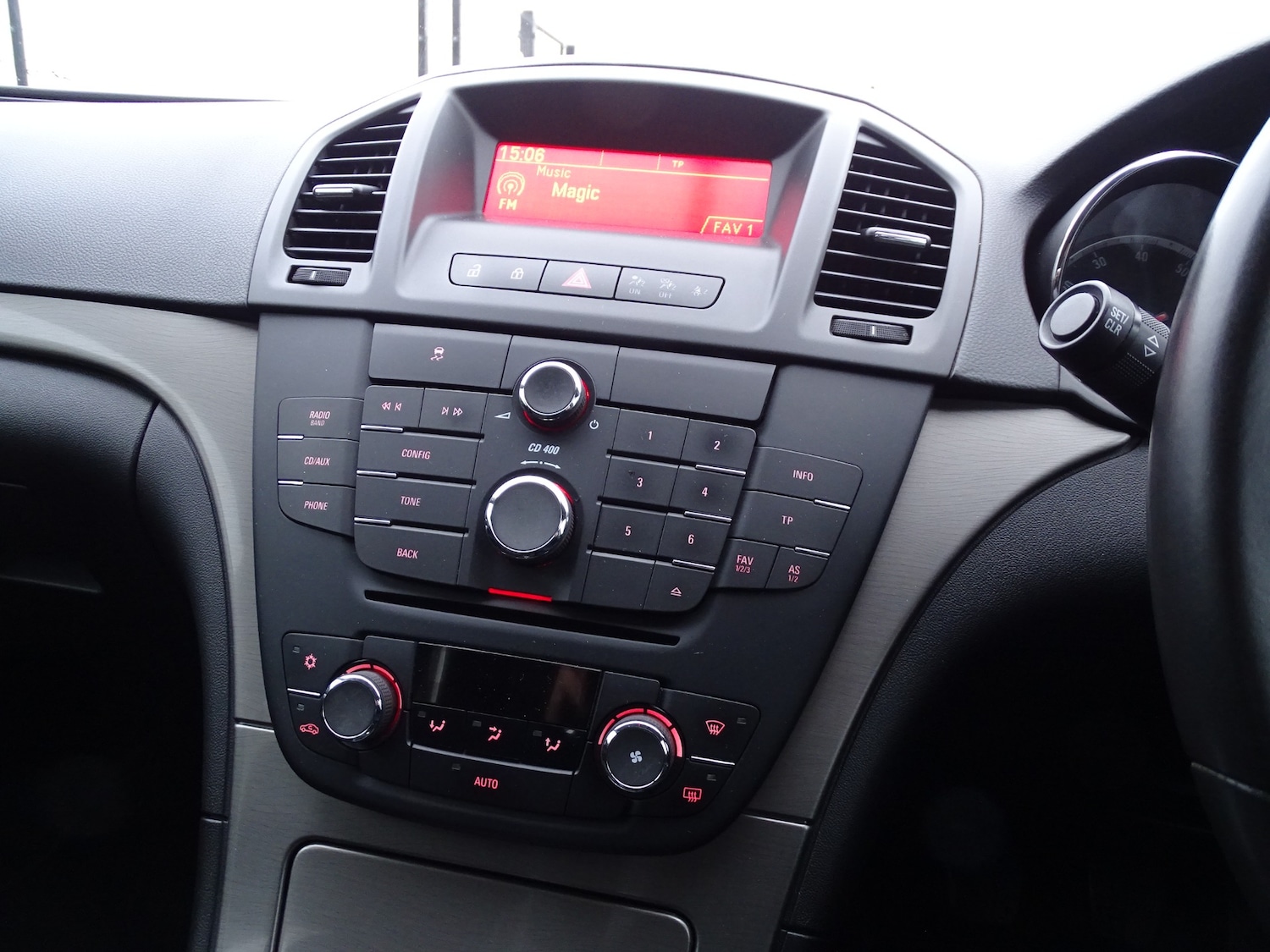 Used Vauxhall Insignia 2010 for sale - 76950926: Photo 19