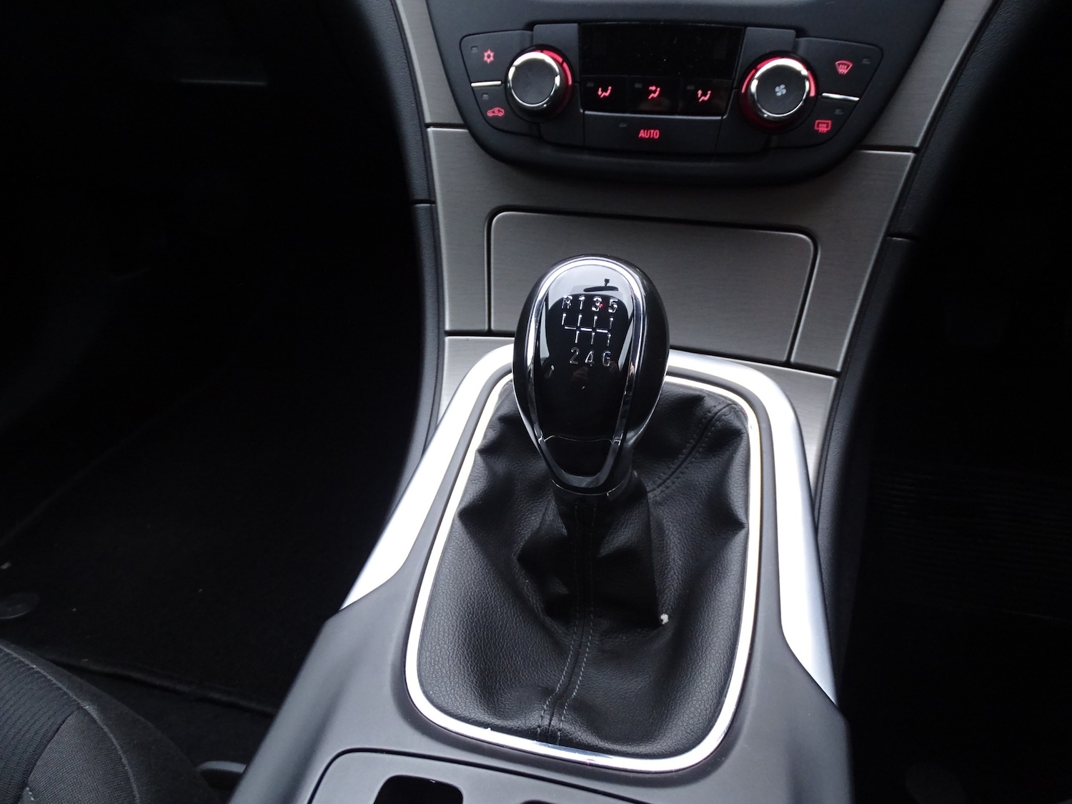 Used Vauxhall Insignia 2010 for sale - 76950926: Photo 24