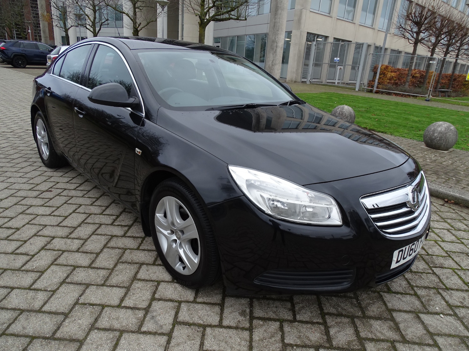 Used Vauxhall Insignia 2010 for sale - 76950926: Photo 3