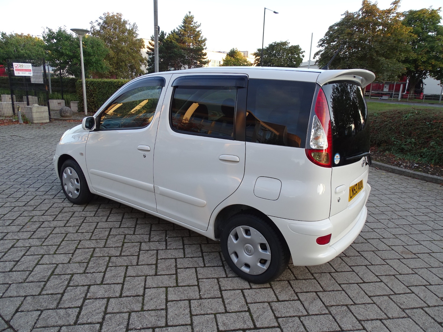 Used Toyota Yaris 2004 for sale - 76951330: Photo 12