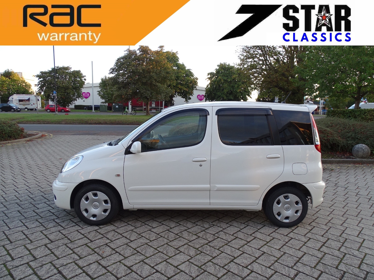 Used Toyota Yaris 2004 for sale - 76951330: Photo 13