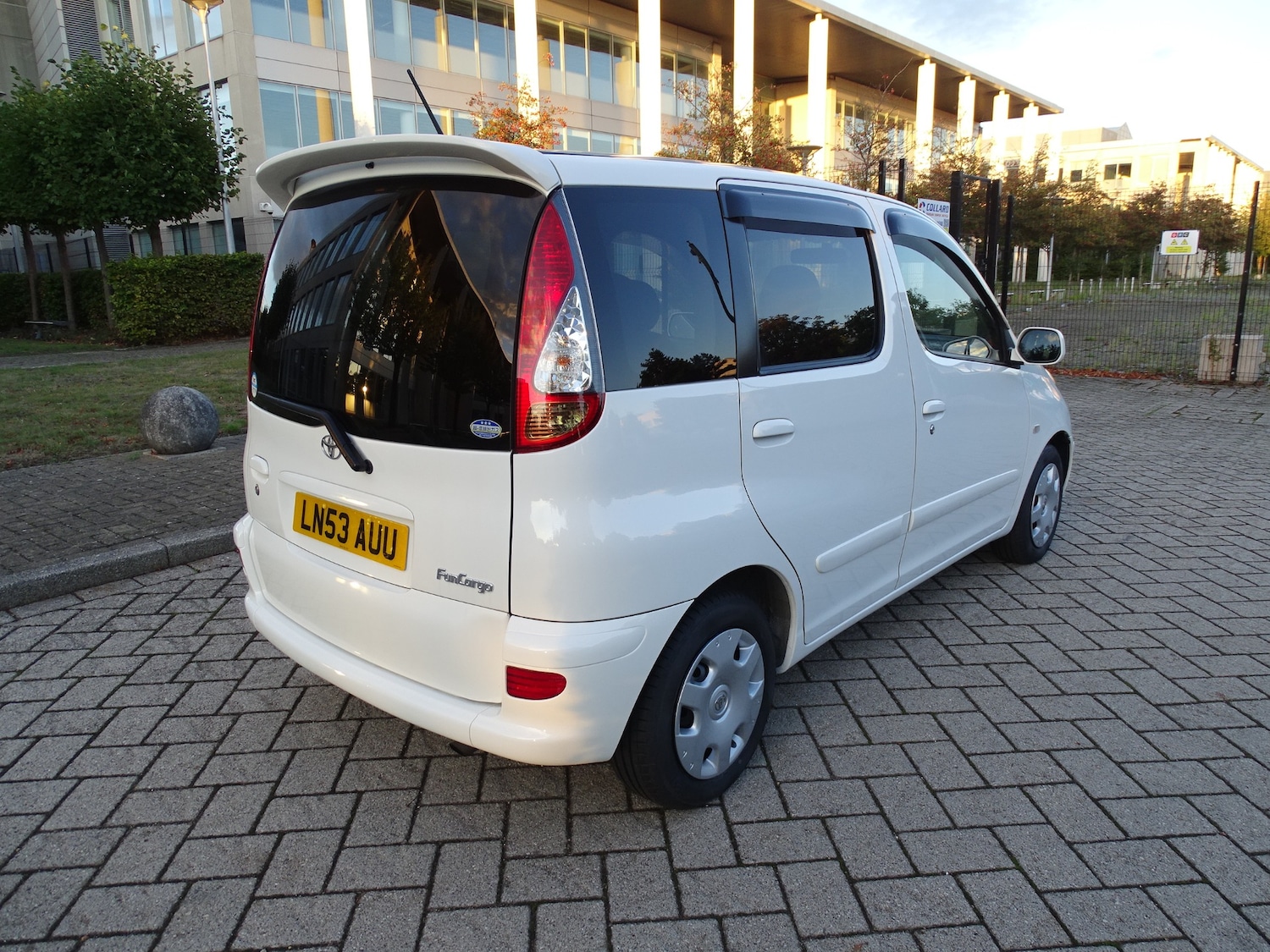 Used Toyota Yaris 2004 for sale - 76951330: Photo 7