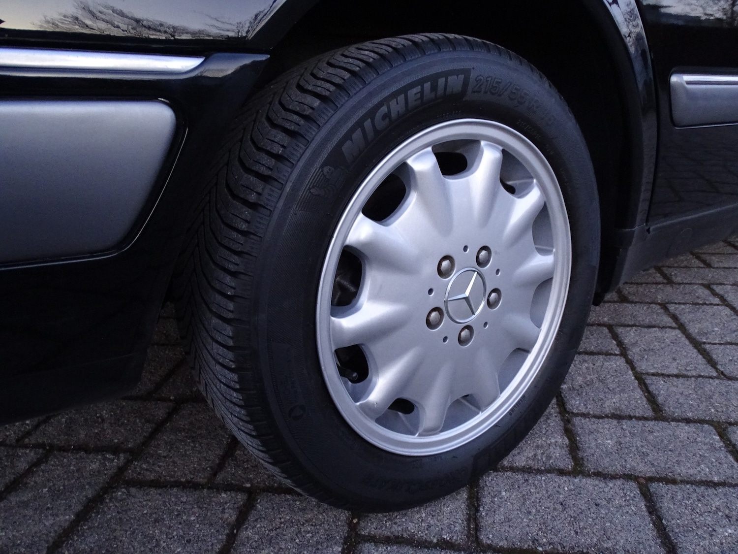 Used Mercedes-Benz E Class 1998 for sale - 76951389: Photo 39