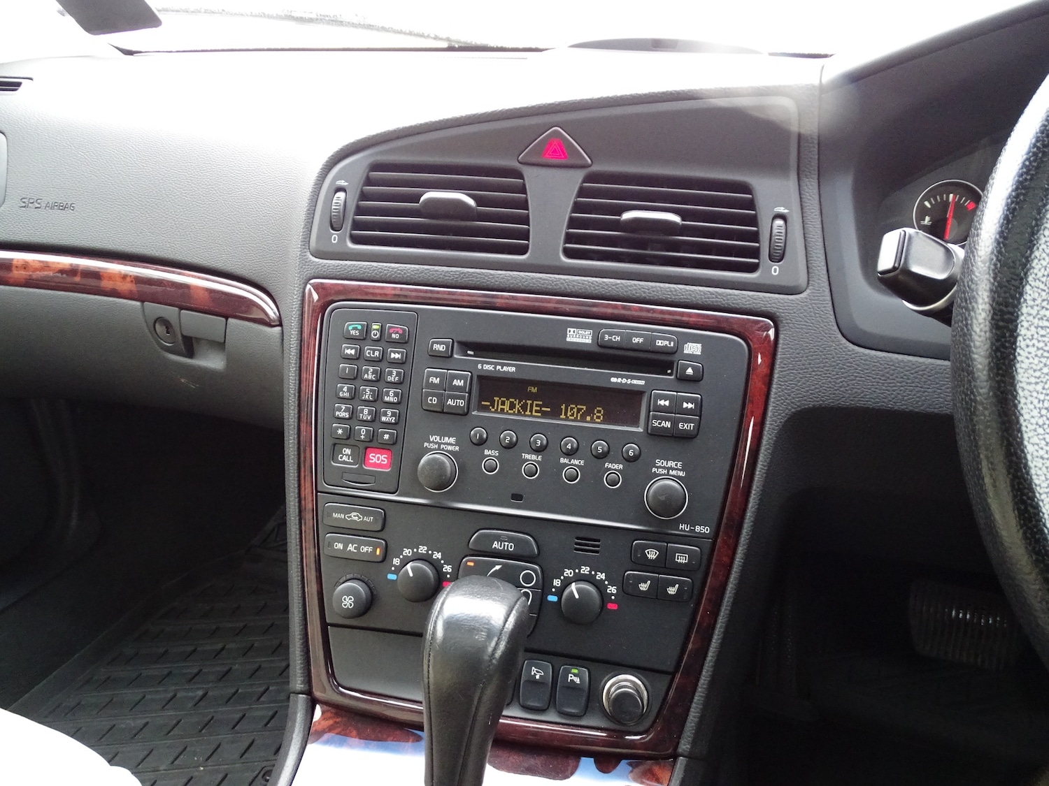 Used Volvo V70 2006 for sale - 77101418: Photo 20