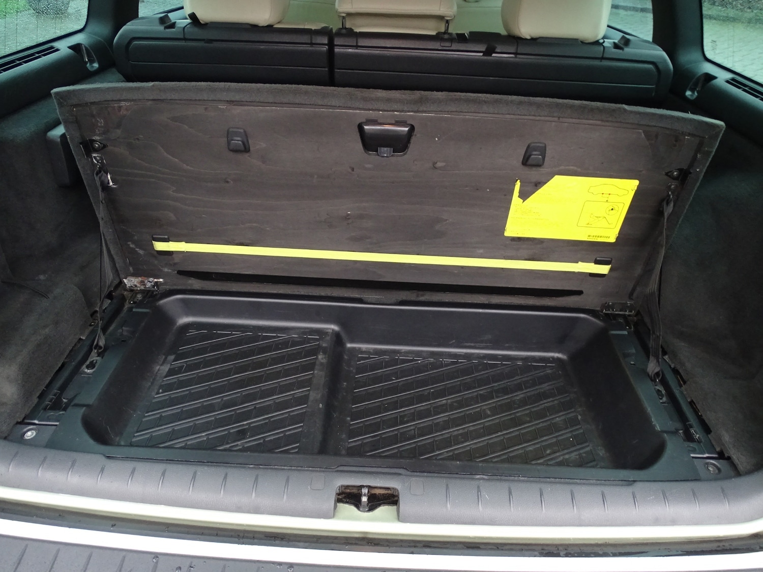 Used Volvo V70 2006 for sale - 77101418: Photo 39