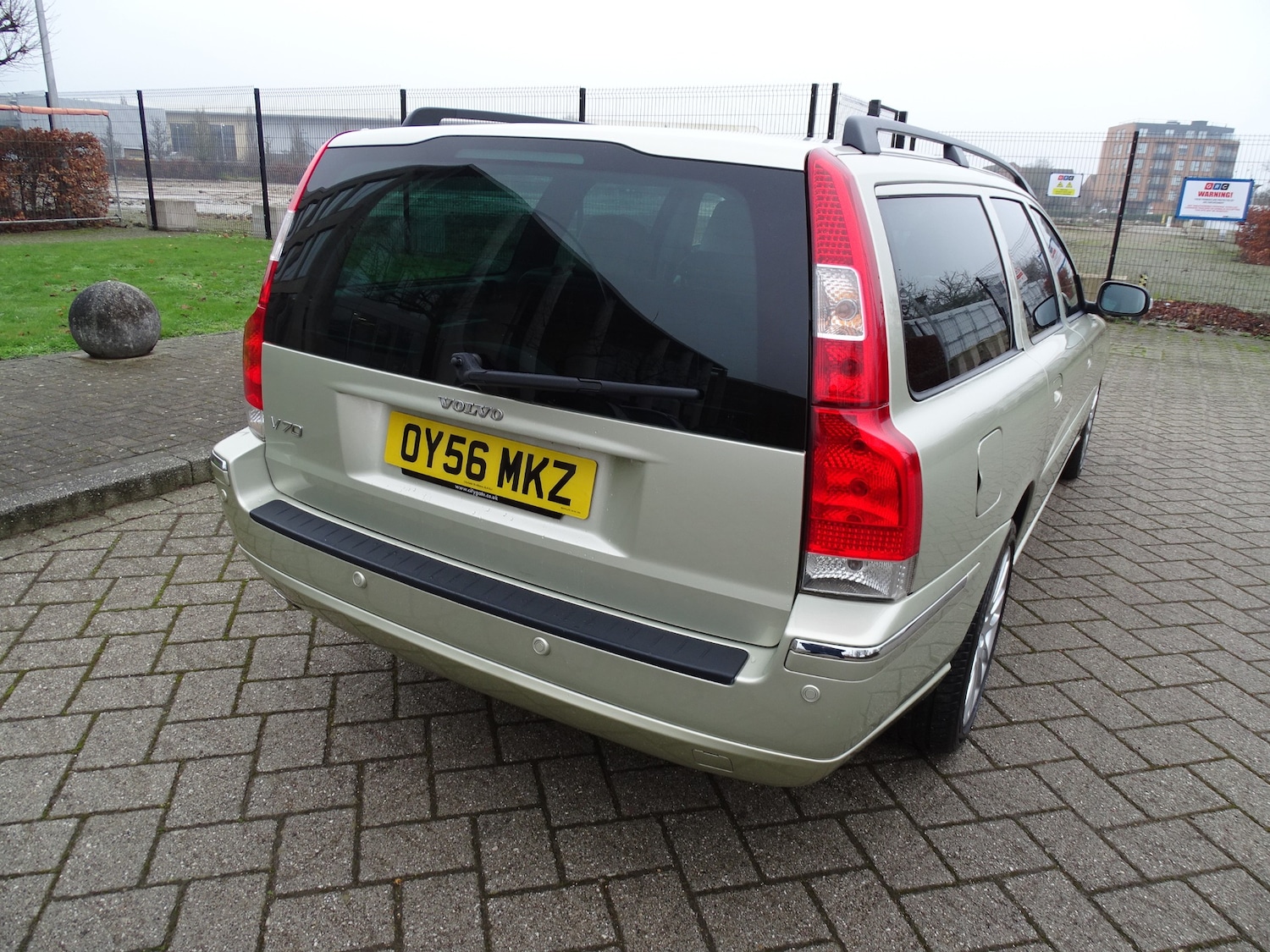 Used Volvo V70 2006 for sale - 77101418: Photo 8